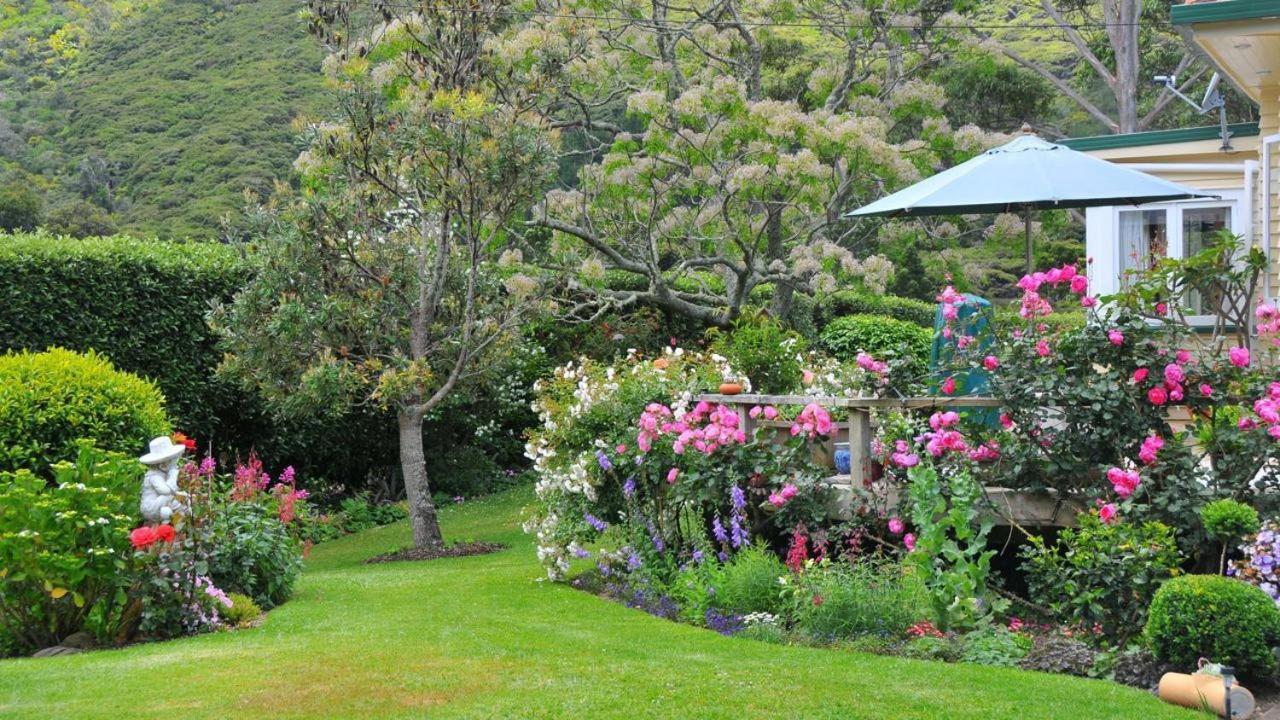 Rose Cottage Tryphena 외부 사진
